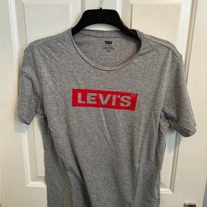 Levi's Heather Gray Tee with Red Logo